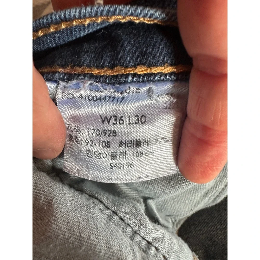 Levis 505 Regular Fit Jeans Mens 36x30 Medium Dark Wash Straight Leg Denim